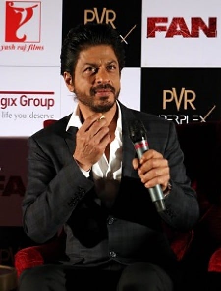 SRK partners with Dubai Tourism for short films