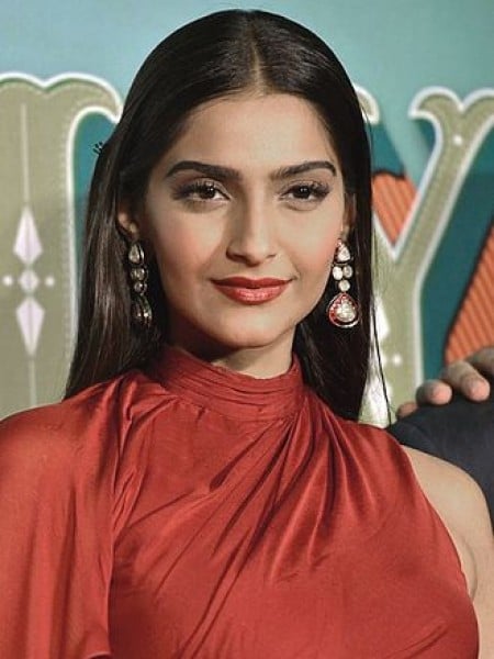 Sonam launches world's largest lesson programme with children