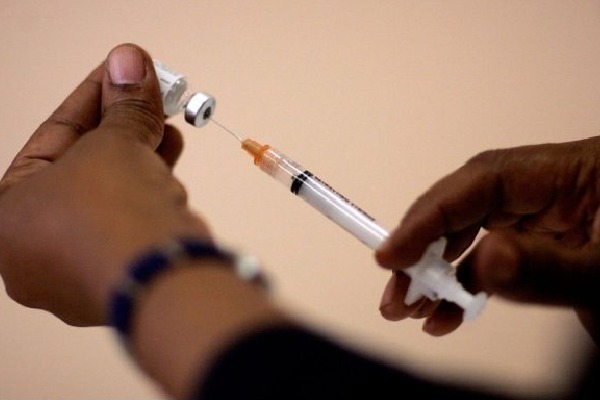 Centre tells eighteen plus age group people can get vaccine without pre registration 