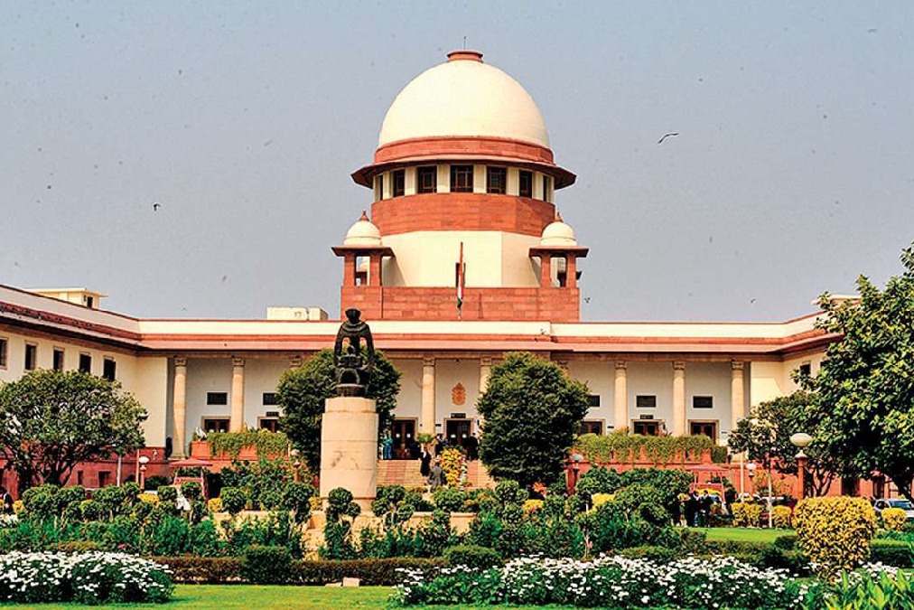 Supreme Court Issues Notices To Andhrapradesh on CBSE Exams