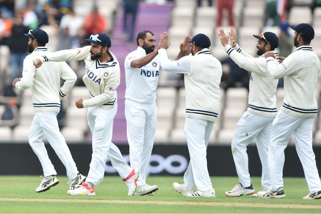 Team India bowlers took the advantage over Kiwis batsmen 