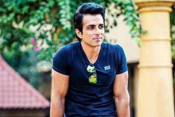 Netizen asks Sonu Sood iPhone for his girl friend