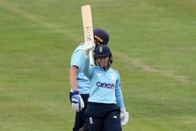 England Women Cricket Team Beats India