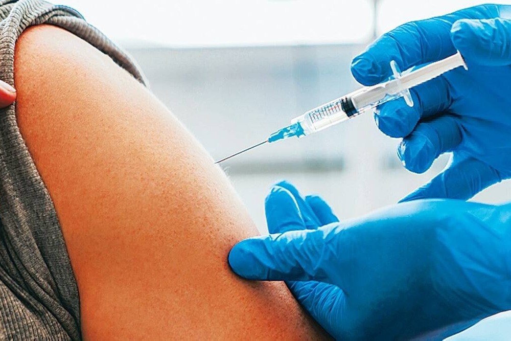 West Bengal Govt Cancels Vaccination Camps 