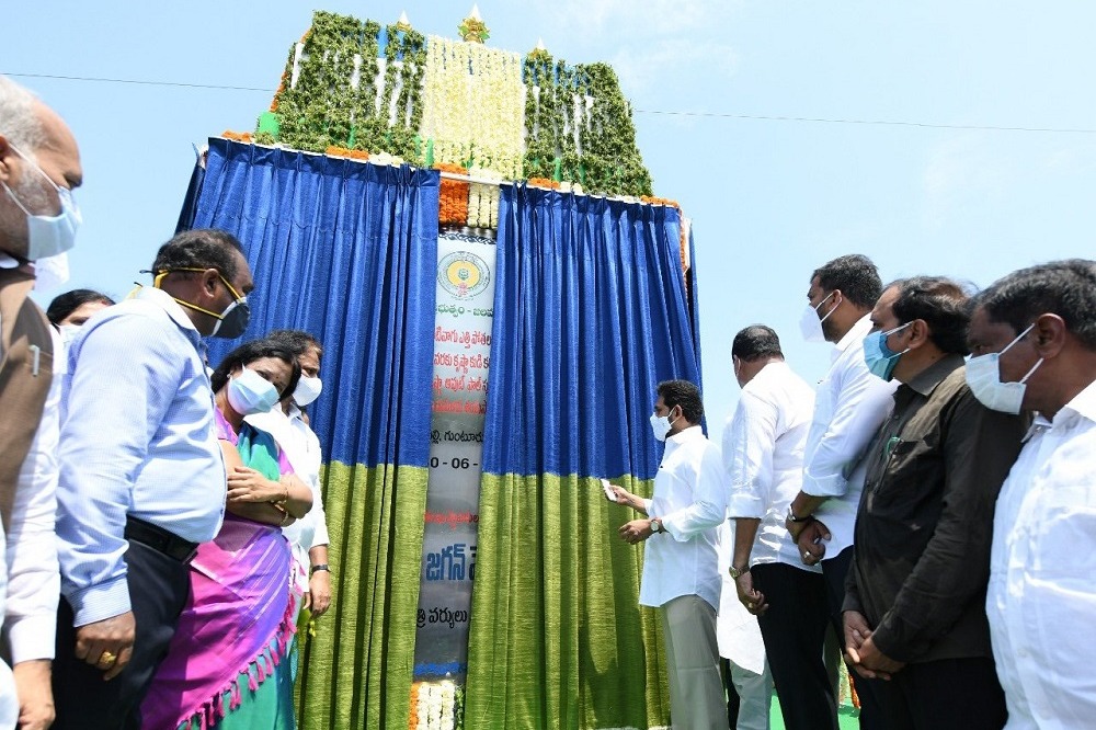 Jagan laid foundation stone for Karakatta widening works