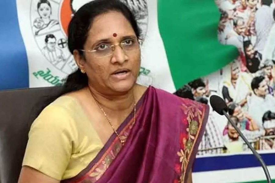 AP Women Commission Chief Vasireddy Padma visits Tejaswini body