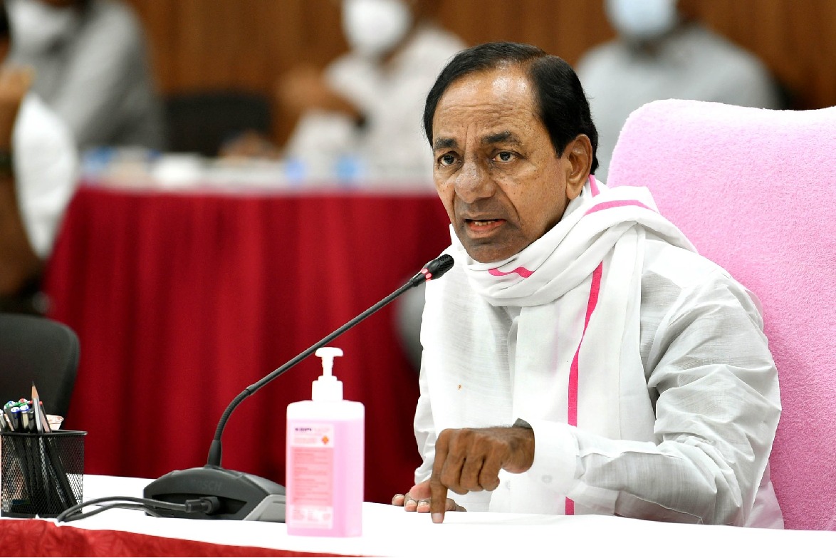 CM KCR comments on AP projects