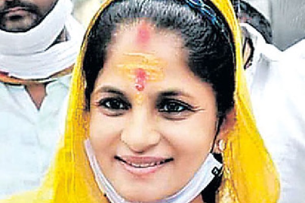 Telangana woman Elected as ZP Chairperson in UP