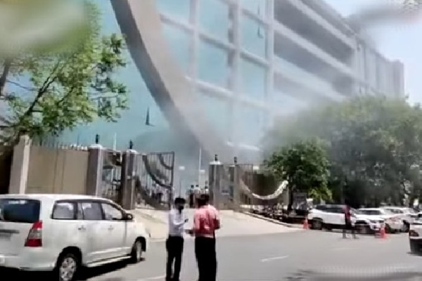 Fire accident in CBI office in Delhi