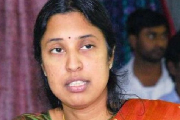 TS High Court Relief to AP IAS Officer Srilakshmi