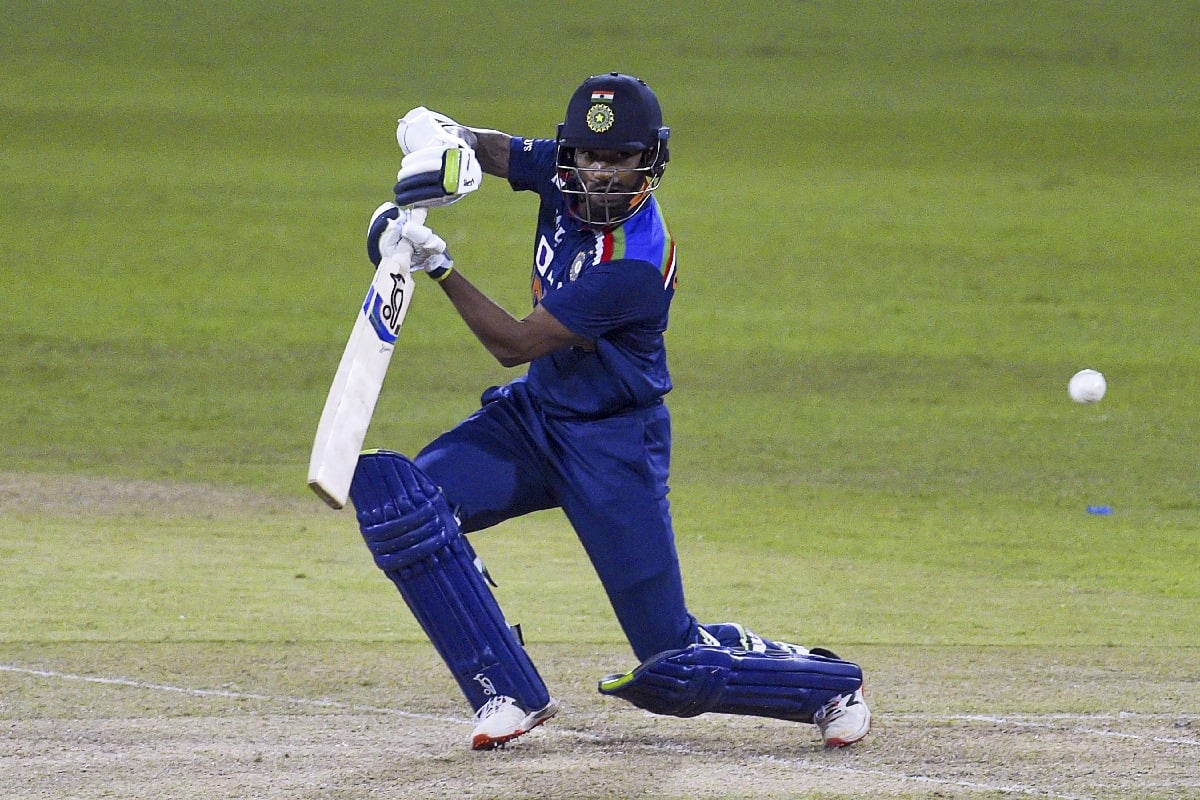 Team India comprehensive victory against Sri Lanka in first ODI