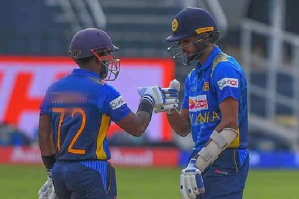 Chahal scalps two quick wickets after Sri Lanka openers fifty more partnership 