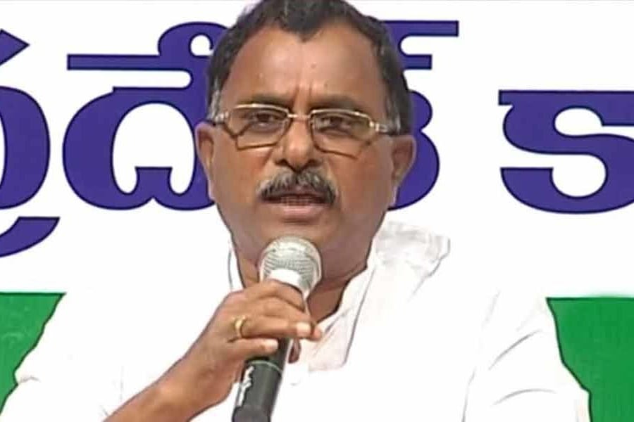KCR is against to Dalits says Mallu Ravi