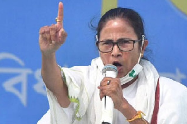 Mamata attacks Modi over pegasus row