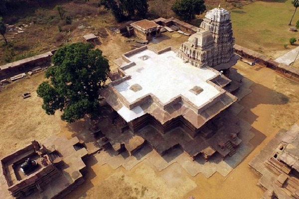 Venkaiah Naidu and Bandi Sanjay comments on Rammappa Temple