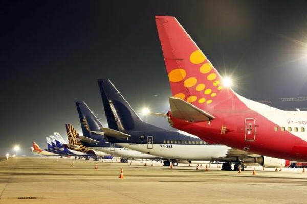 Govt extends ban on international passenger flights