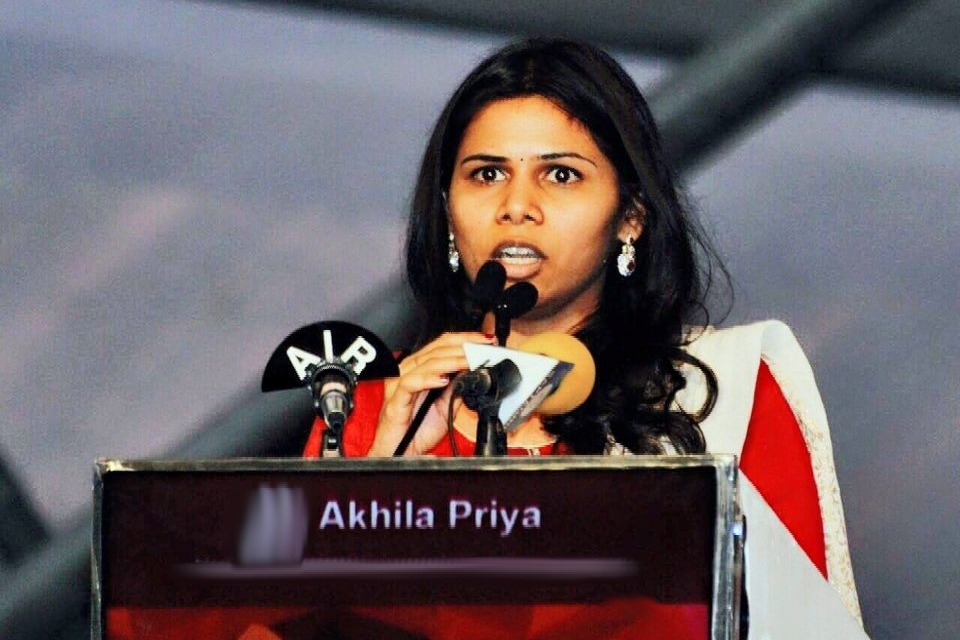 Bhuma Akhila Priya fires on YCP leaders