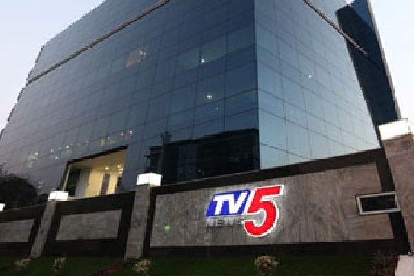 Man attacked on tv5 office