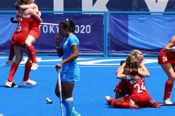 indian womens hockey team losses in bronze medal match