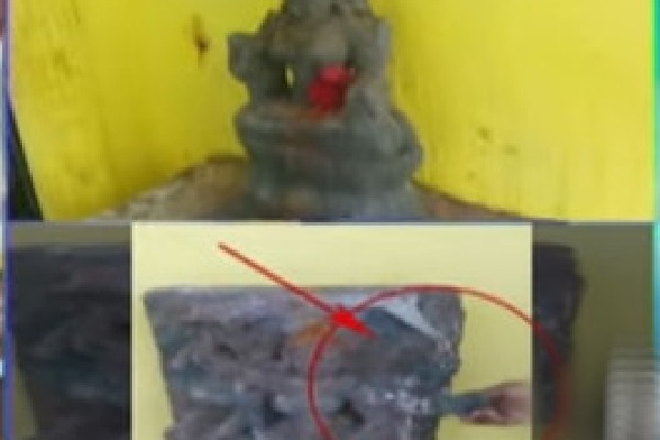 Some Idols in Srikakulam district vandalized 