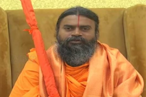 Jagan government trying to damage Hindu dharma says Swamy Srinivasananda Saraswathi