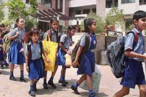 students joings in govt schools and left private schools