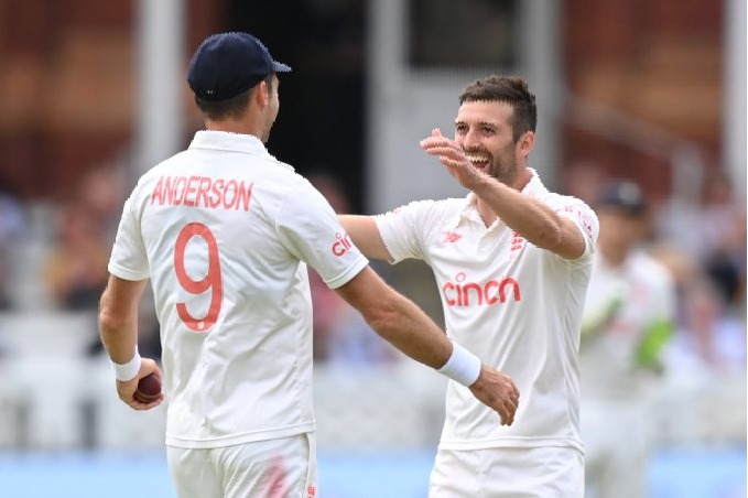 Mark Wood gets KL Rahul wicket on day four at Lords