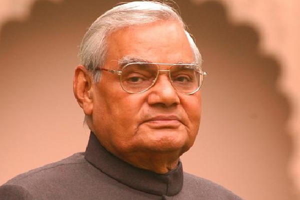 Atal Ji lives in the hearts and minds of our citizens says kovind  