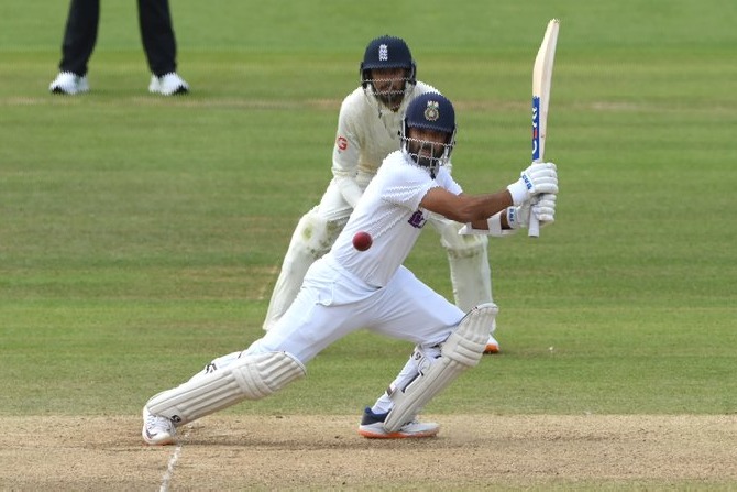 Team India lead crosses two hundred mark in Lords test