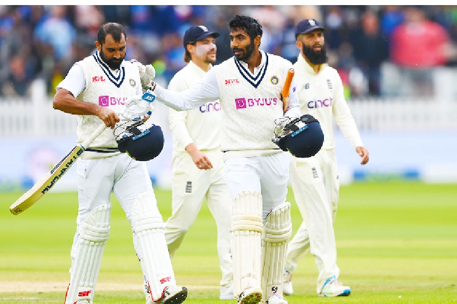 India set target England in Lords