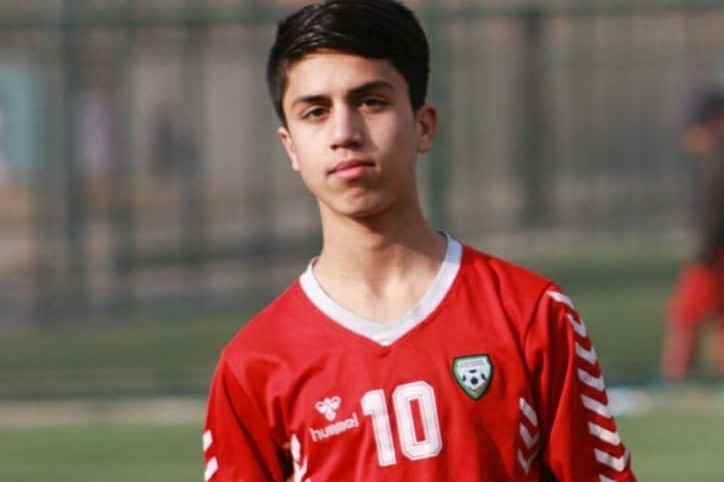 Afghan footballer Anwari dies after clinging to US military aircraft