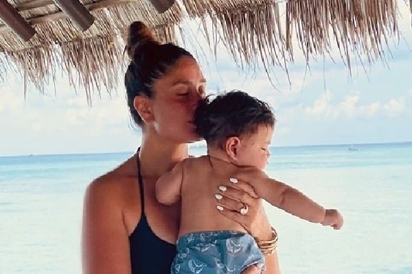 Baby Jeh is six months old, Kareena shares his pic with the world