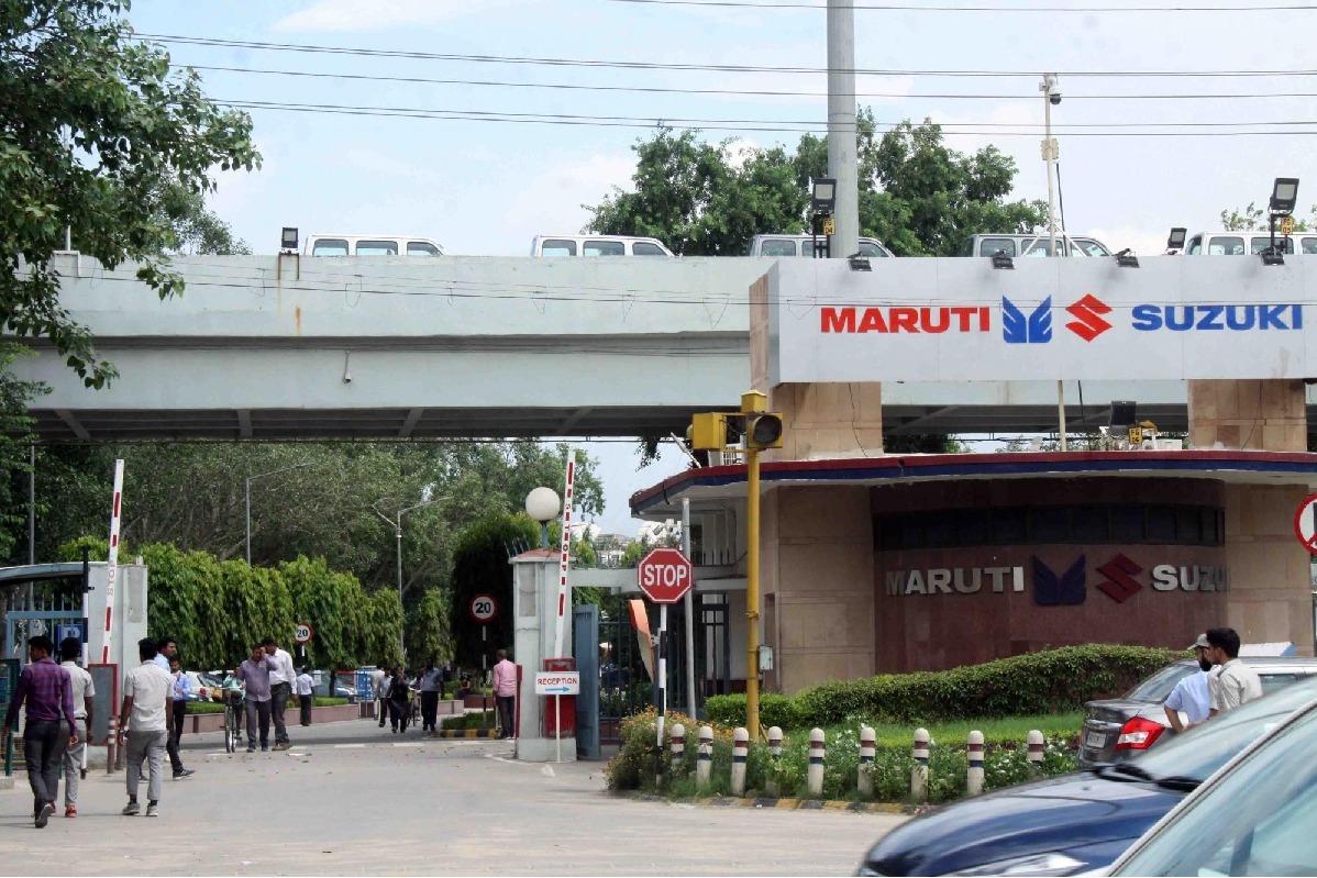 CCI imposes Rs 200 cr penalty on Maruti Suzuki over discount diktat
