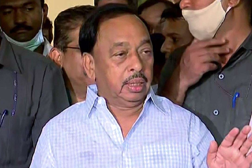 Police issues notices to Narayan Rane