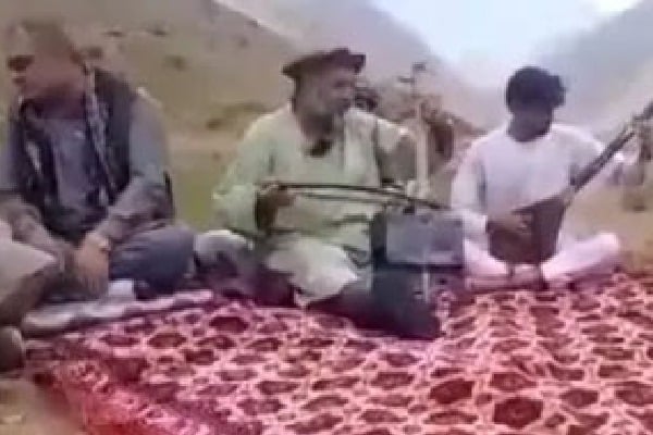 Taliban kill Afghan folk singer with whom they had tea before 