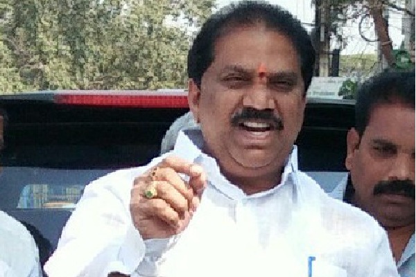 Malladi Vishnu repiles to BJP leaders comments