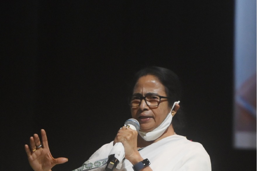 Mamata hits campaign trail, lashes out at BJP