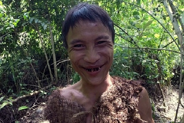 Real Life Tarzan Ho Van Lang dies of cancer