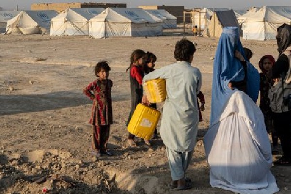 donors pledge over 1 billion dollar aid to Afghanistan