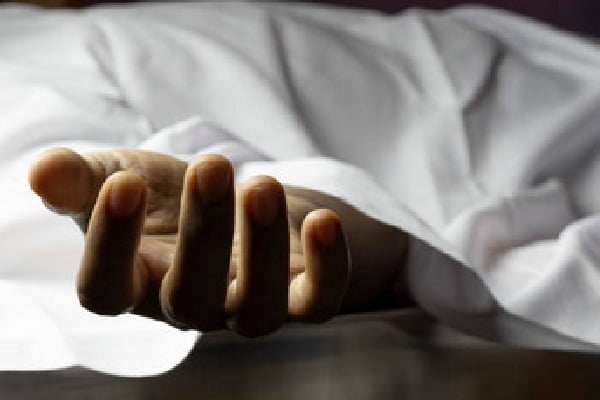 Girl commits suicide in Tamilanadu