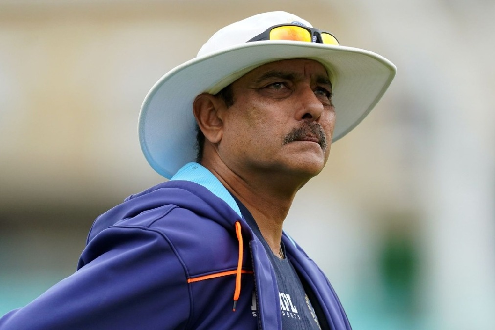 Coach Shastri hints that he might step down after T20 World Cup