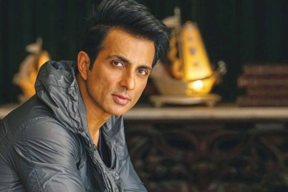Sonusood Evaded Rs 20 Cr Tax States IT Department