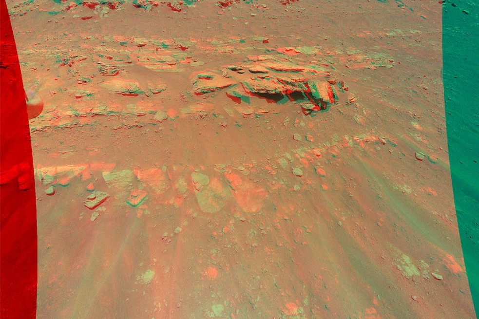 NASA's Ingenuity captures Mars rock feature in 3D