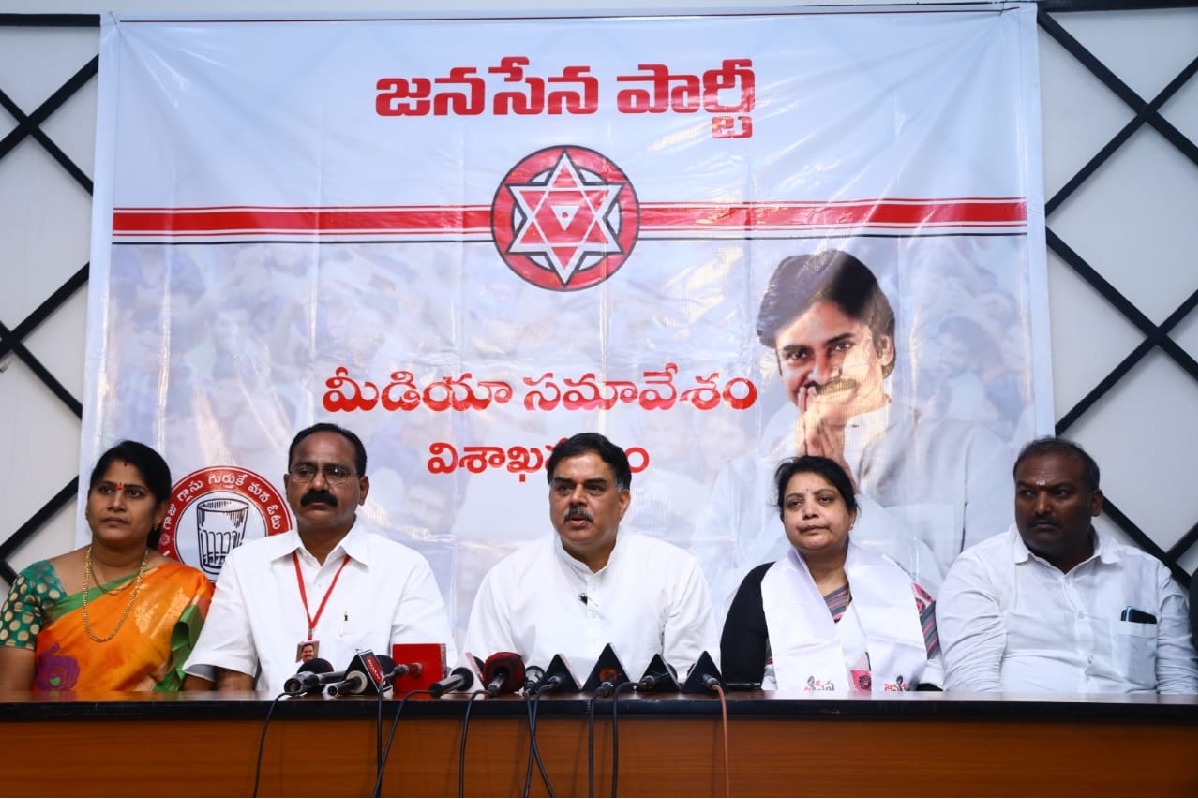Pawan Kalyan's party to step up agitation against Vizag Steel Plant privatisation