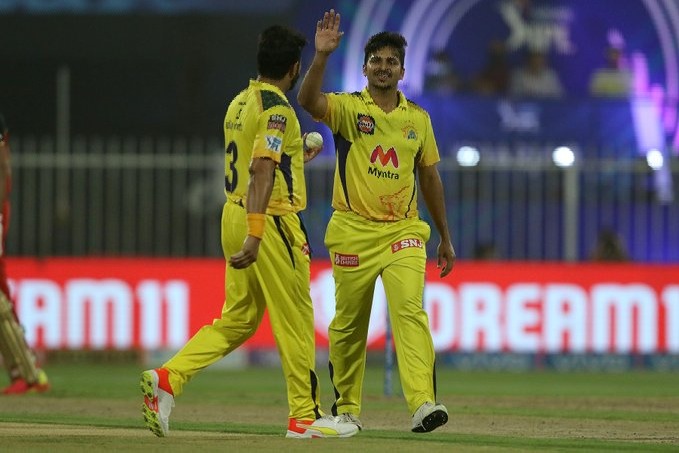 Chennai bowlers restricts Bengaluru team 