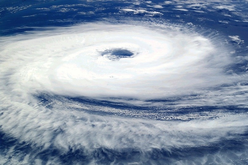Reducing cyclone impacts: Double benefits of climate protection