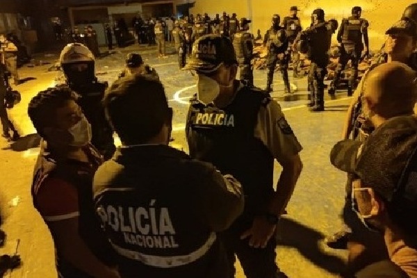 Ecuador jail riot: Death toll exceeds 100