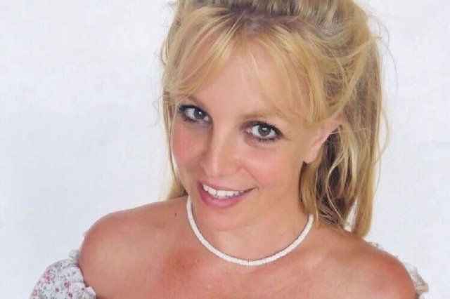 Britney Spears 'on Cloud 9' in first post after father's suspension as conservator