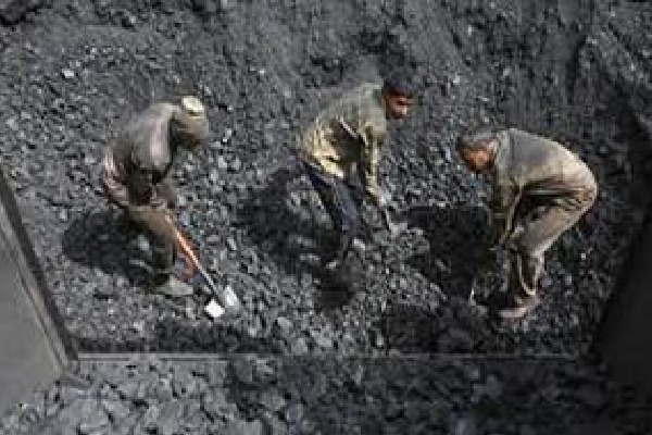 Coal India and Singareni announce Rs 72500 as bonus 