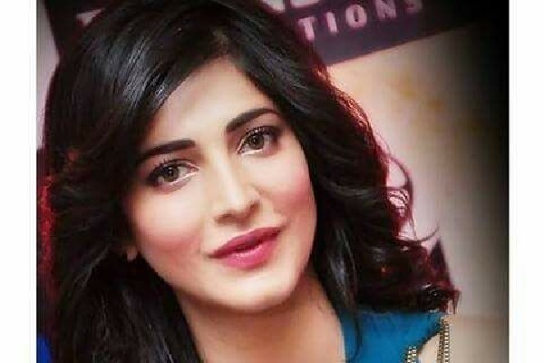 Shruti Hassan learns a lot from her father 